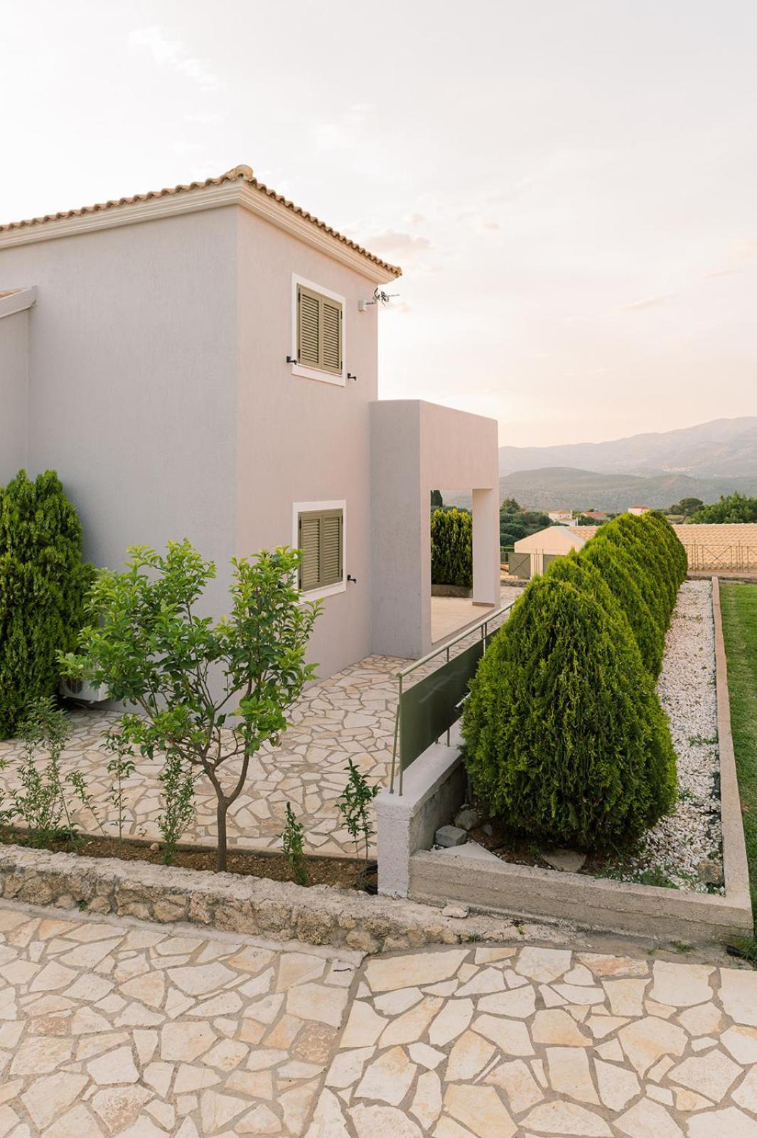 Vasilopoulos Residences - Villa Emelia With Shared Pool Argostoli  Exterior foto