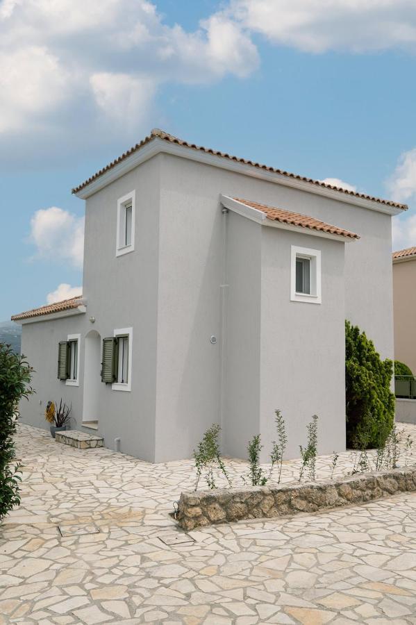 Vasilopoulos Residences - Villa Emelia With Shared Pool Argostoli  Exterior foto